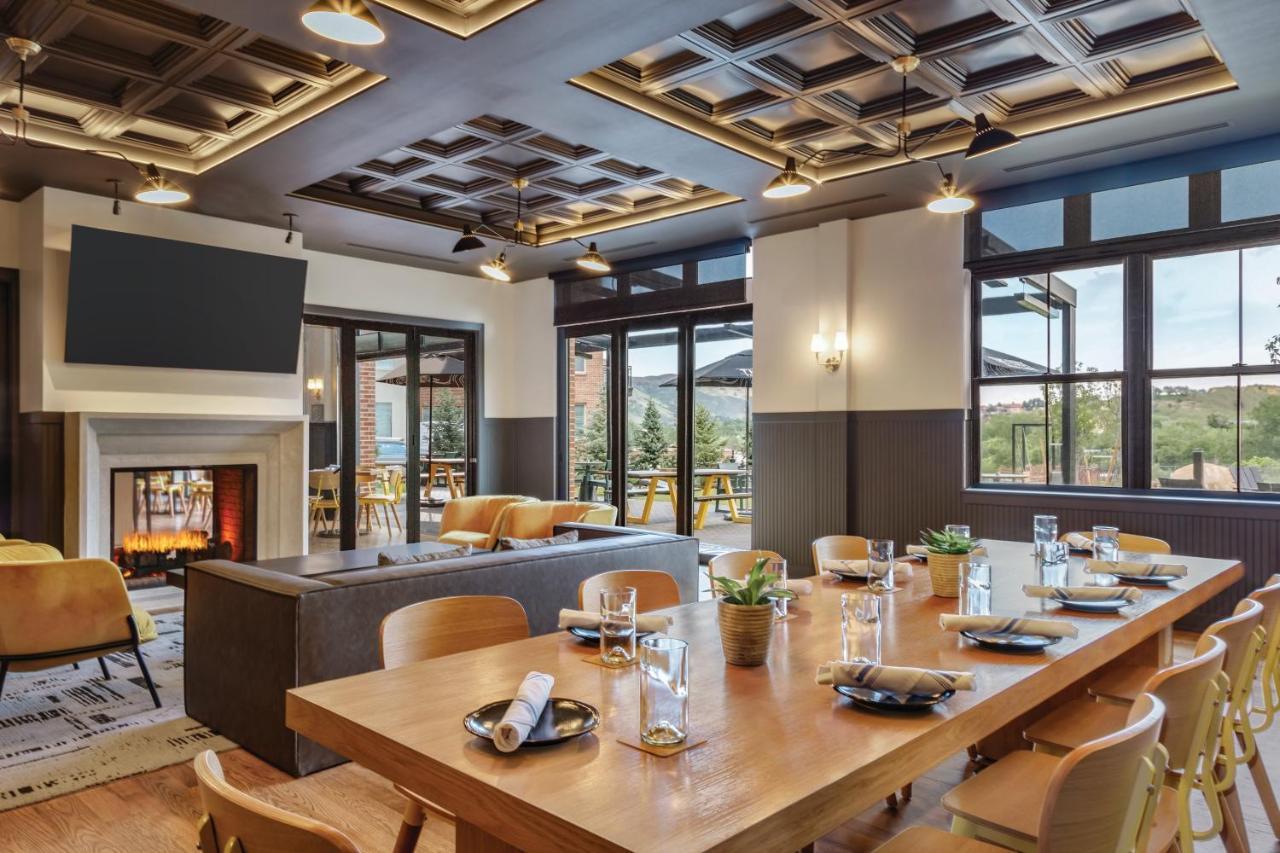 The Eddy Taproom & Hotel Golden Dış mekan fotoğraf